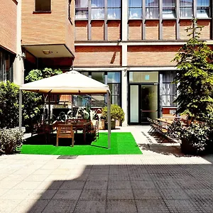 Mio , Milan Italie