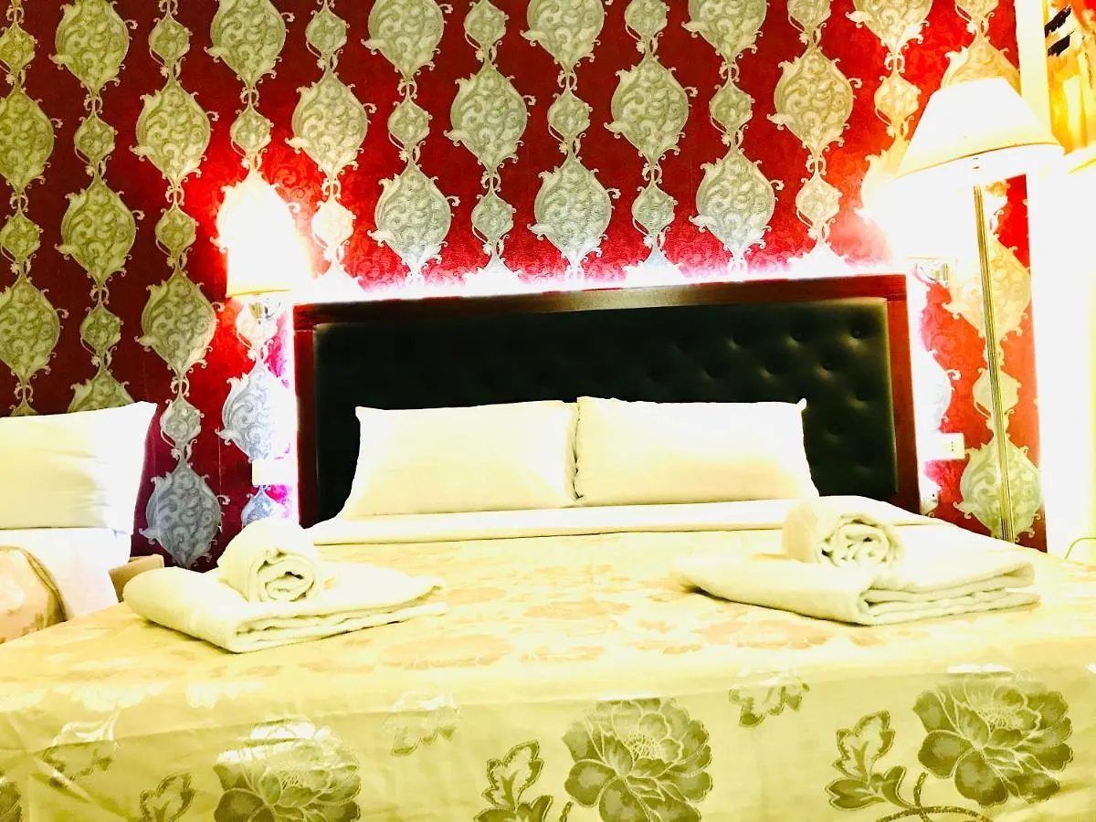 Holiday Rome Termini location