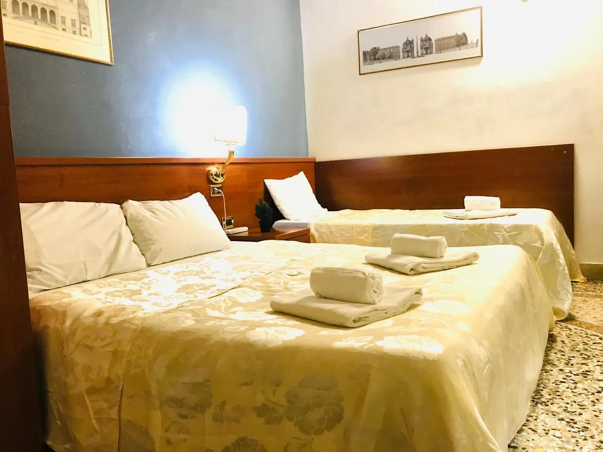 Holiday Rome Termini Hotel 0*,